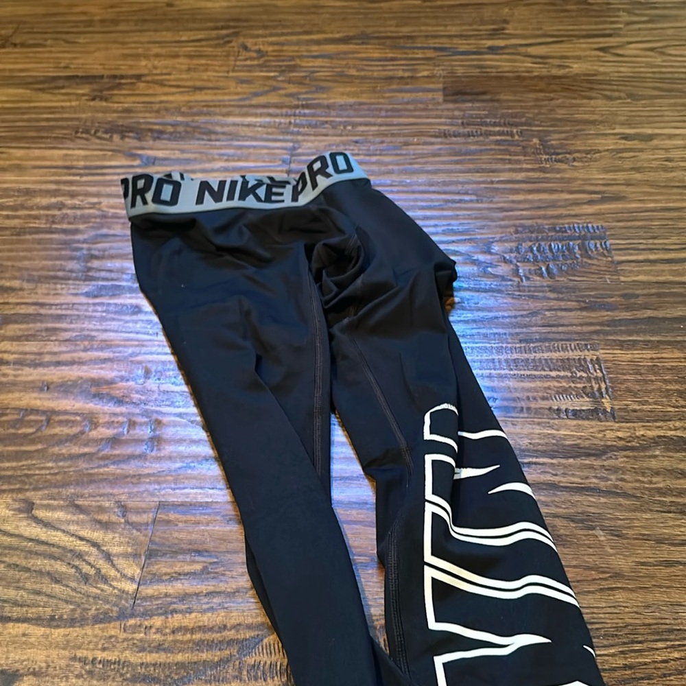 Nike boy leggings